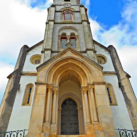 Casa Eira Do Povo * Vale de Colmeias