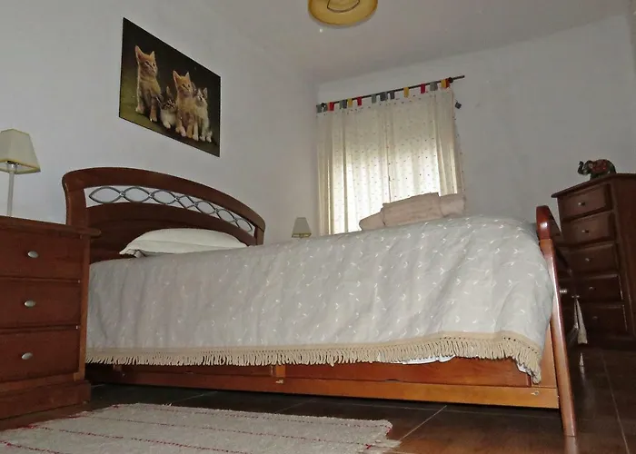 Casa Eira Do Povo بيت للعطل *