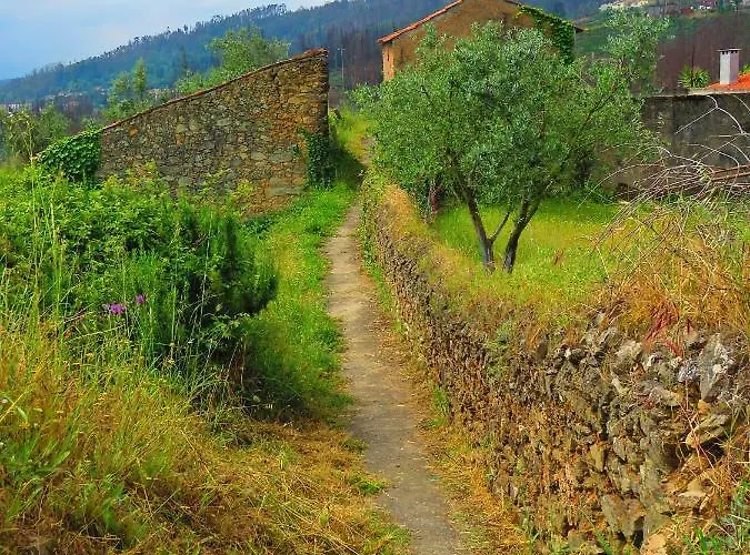 Casa Eira Do Povo بيت للعطل Vale de Colmeias